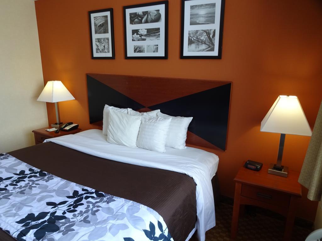 Sleep Inn Brooklyn Ню Йорк Стая снимка