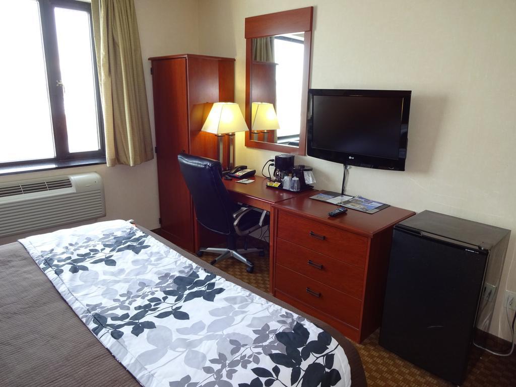 Sleep Inn Brooklyn Ню Йорк Стая снимка